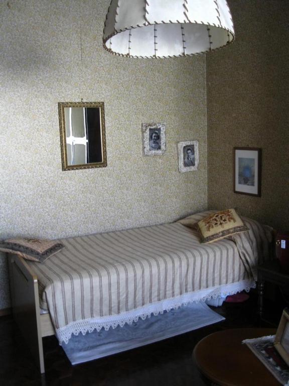Bed and Breakfast La Casa Dei Pini Malnate Екстер'єр фото