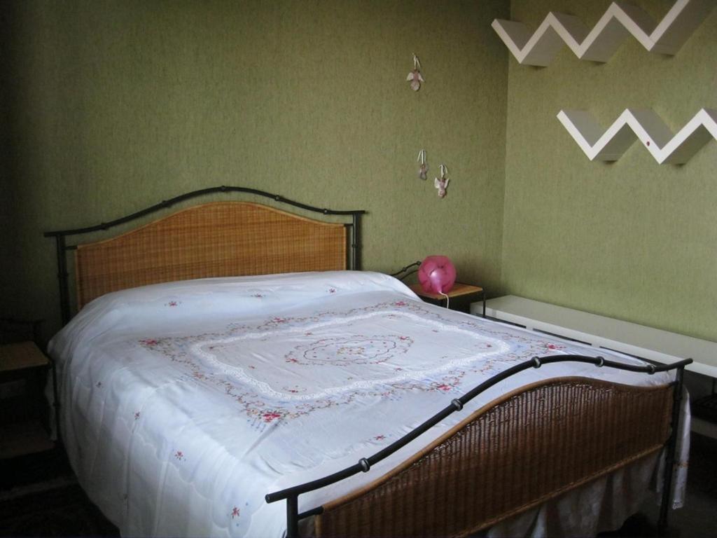 Bed and Breakfast La Casa Dei Pini Malnate Екстер'єр фото